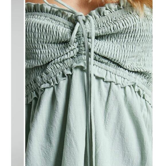 Showpo Nikka Shirred Off The Shoulder Puff Sleeve Midi Dress in Sage Size 10 - Picture 4 of 10